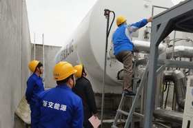 自動擰螺絲機